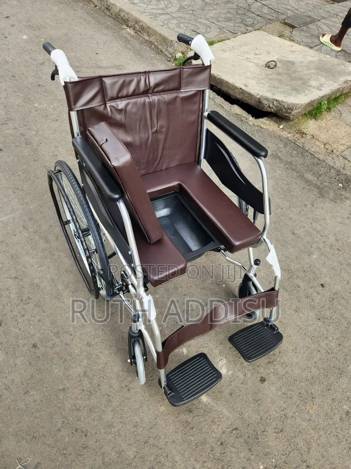 Foldae Commode Wheelchair轟炸wheelchair求情wheelchair短短wheelchair Medica