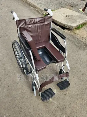 Foldae Commode Wheelchair轟炸wheelchair求情wheelchair短短wheelchair Medica