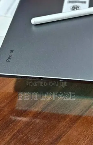 New Tablet 8 GB Silver