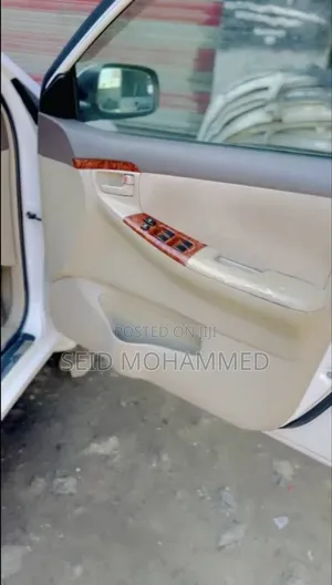 Toyota Corolla 140i GLE 2007 Ivory