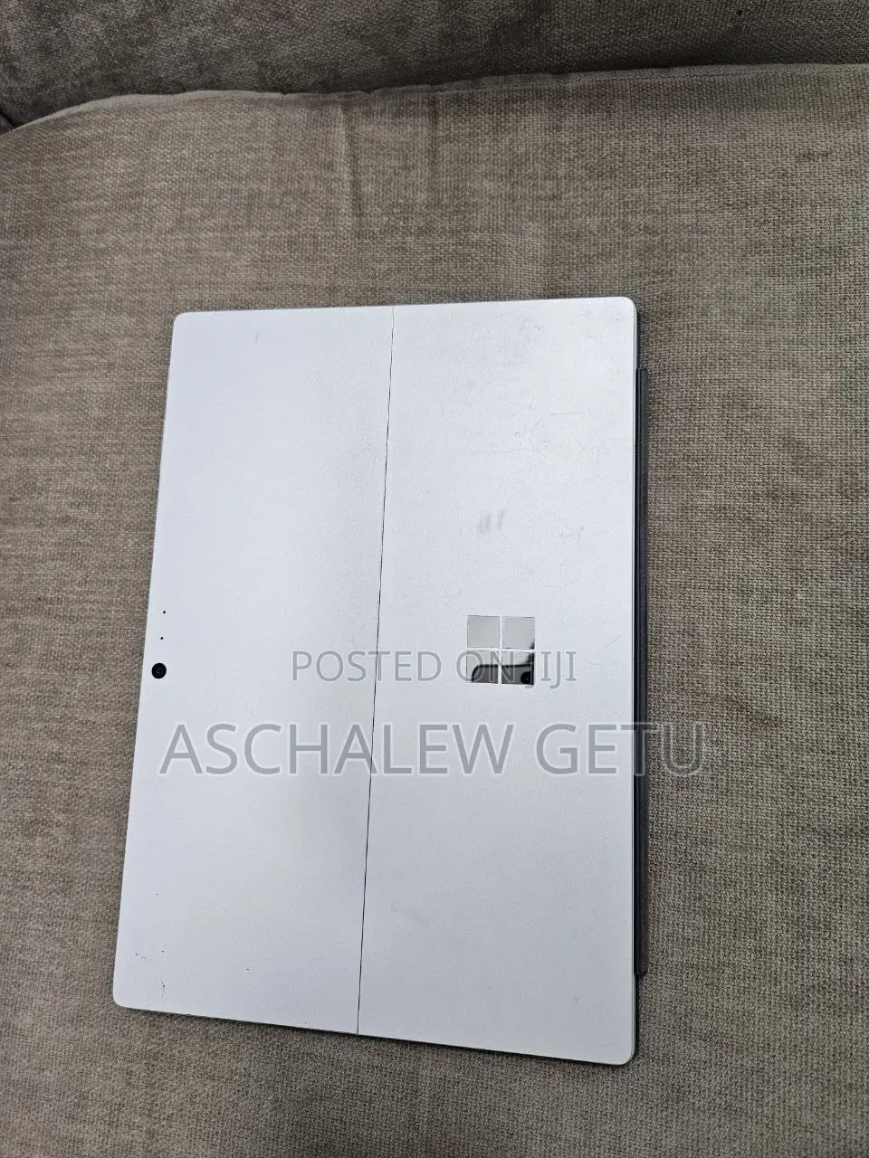 New Laptop Microsoft Surface 8GB Intel Core I7 SSD 256GB