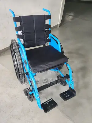 Comfortable Seat Wheelchair奢求wheelchair短暫wheelchair夯土wheelchair New