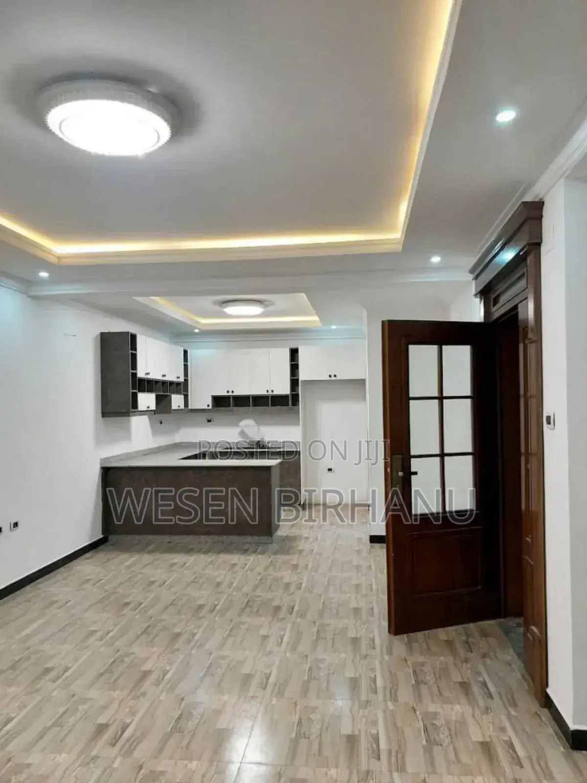 9bdrm Townhouse/Terrace in Rozeta, Addis Ketema for sale