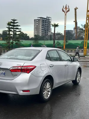 Toyota Corolla 2015 Silver
