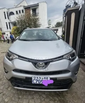 Toyota RAV4 2016 Silver