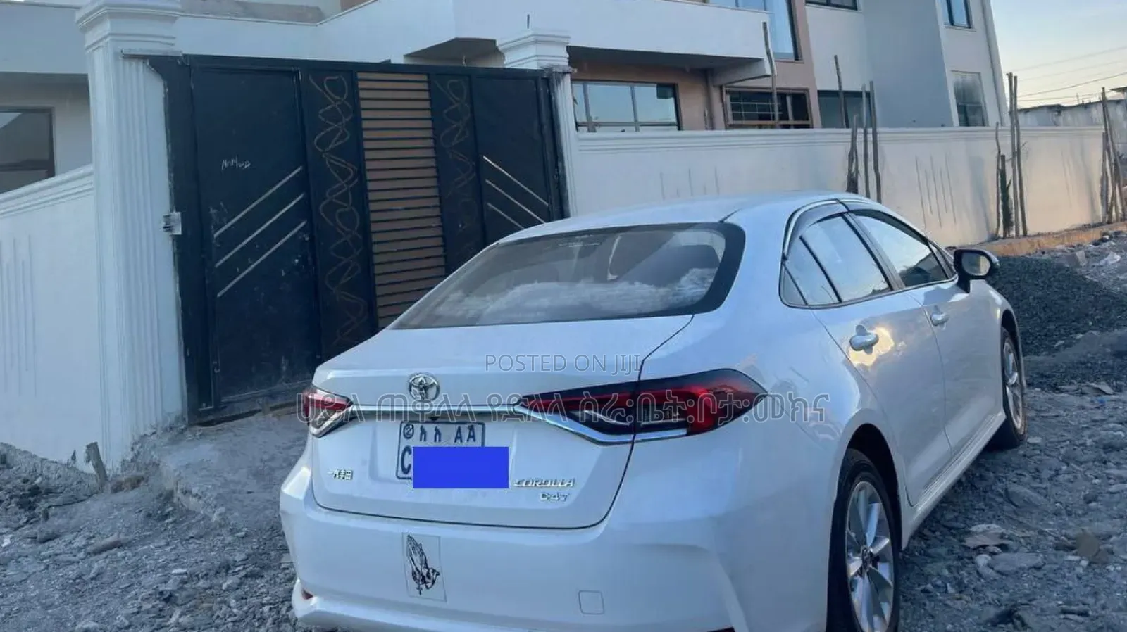 Toyota Corolla 2024 Ivory