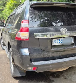 Toyota Land Cruiser Prado 2.8 D-4D 2015 Black