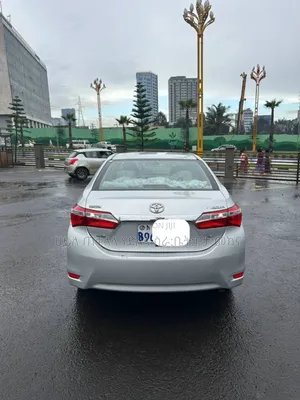 Toyota Corolla 2015 Silver