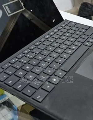 New Laptop Microsoft Surface Pro 7 8GB Intel Core I5 SSD 128GB