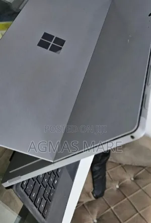 New Laptop Microsoft Surface Pro 7 16GB Intel Core I7 SSD 256GB