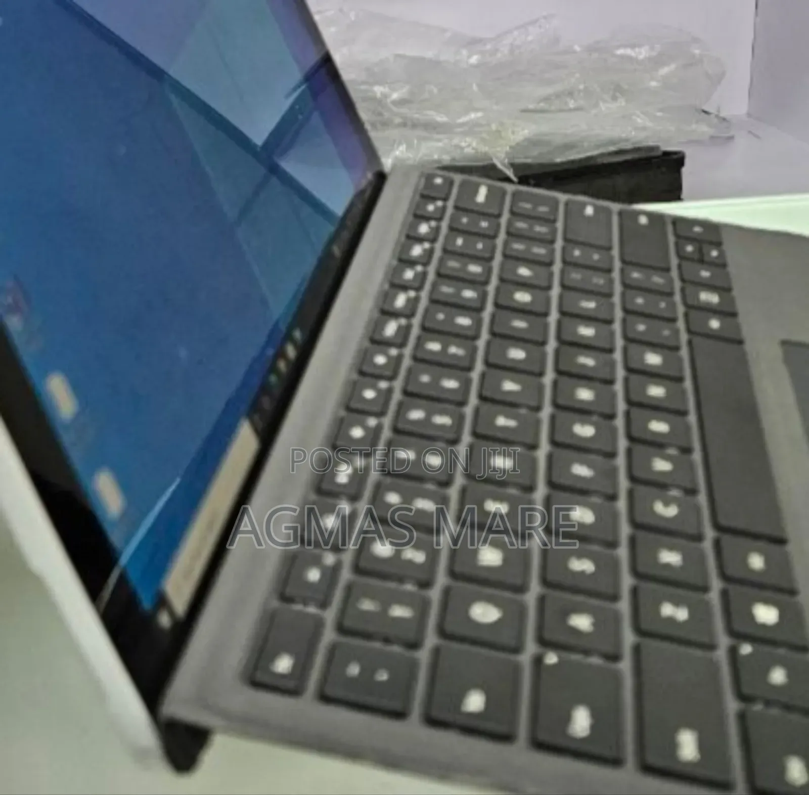 New Laptop Microsoft Surface Pro 6 8GB Intel Core i7 SSD 256GB