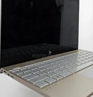 New Laptop HP Envy 13 8GB Intel Core i5 SSD 512GB