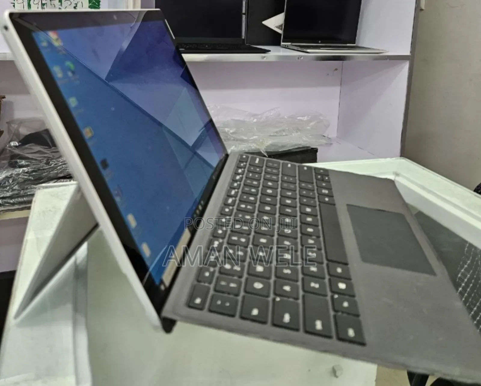 New Laptop Microsoft Surface Pro 6 8GB Intel Core I7 SSD 256GB