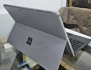 New Laptop Microsoft Surface Pro 7 16GB Intel Core I7 SSD 256GB