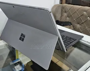 New Laptop Microsoft Surface Pro 7 16GB Intel Core I7 SSD 256GB