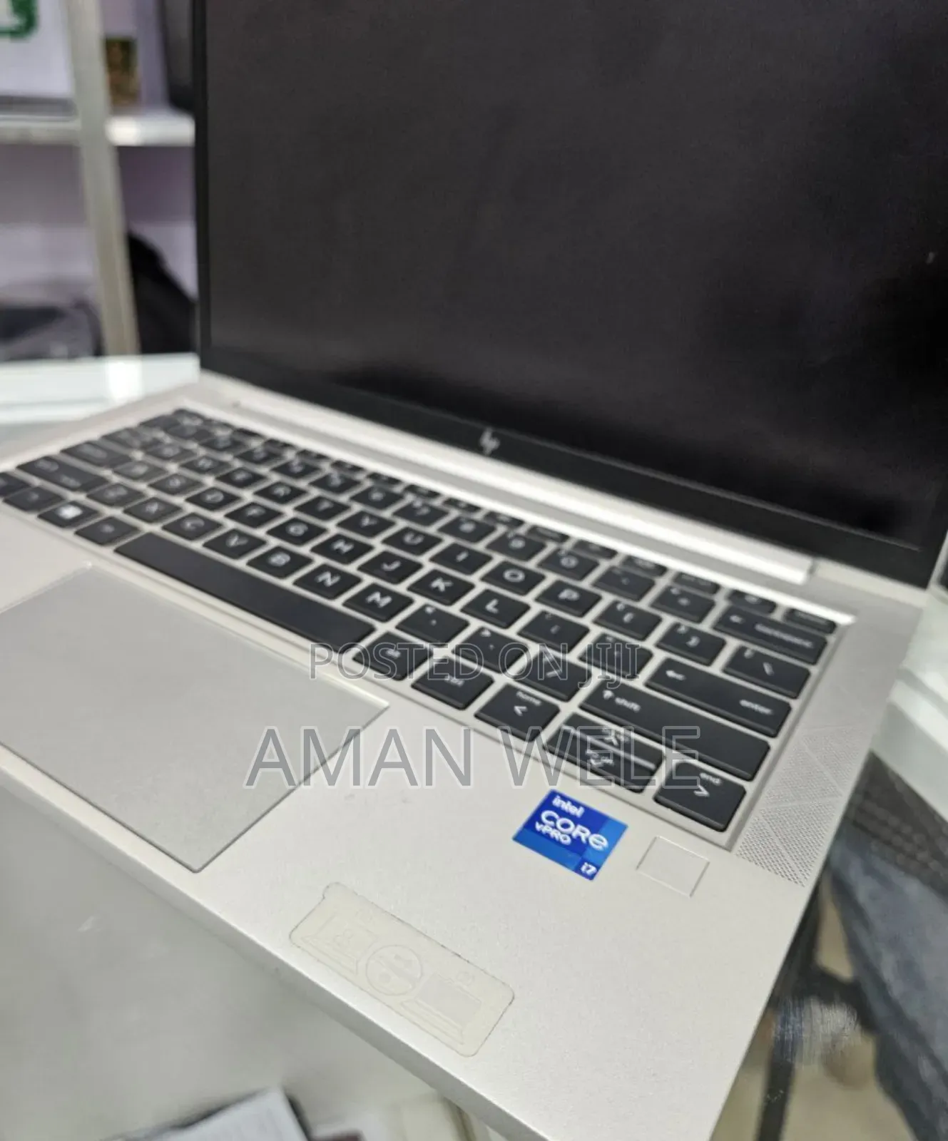 New Laptop HP EliteBook 830 G8 16GB Intel Core I7 SSD 512GB