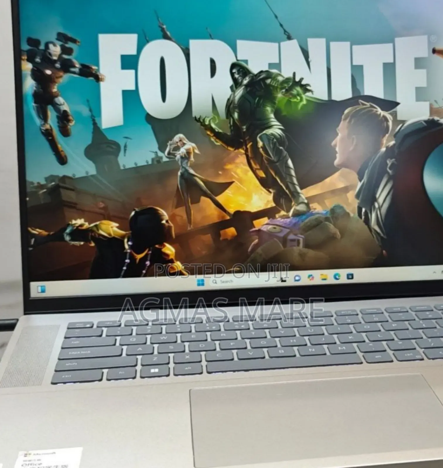 New Laptop Dell Inspiron 15 16GB Intel Core I7 SSD 512GB