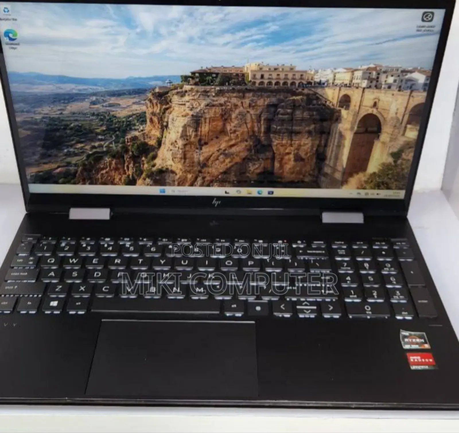 New Laptop HP Envy X360 16GB AMD Ryzen 5 SSD 256GB