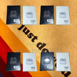 Photo - Pro 5s Soft Earbud – Hear Music Like Never Before Today