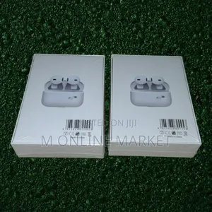 Photo - Pro 5s Soft Earbud – Designed for Small Large Ears Too