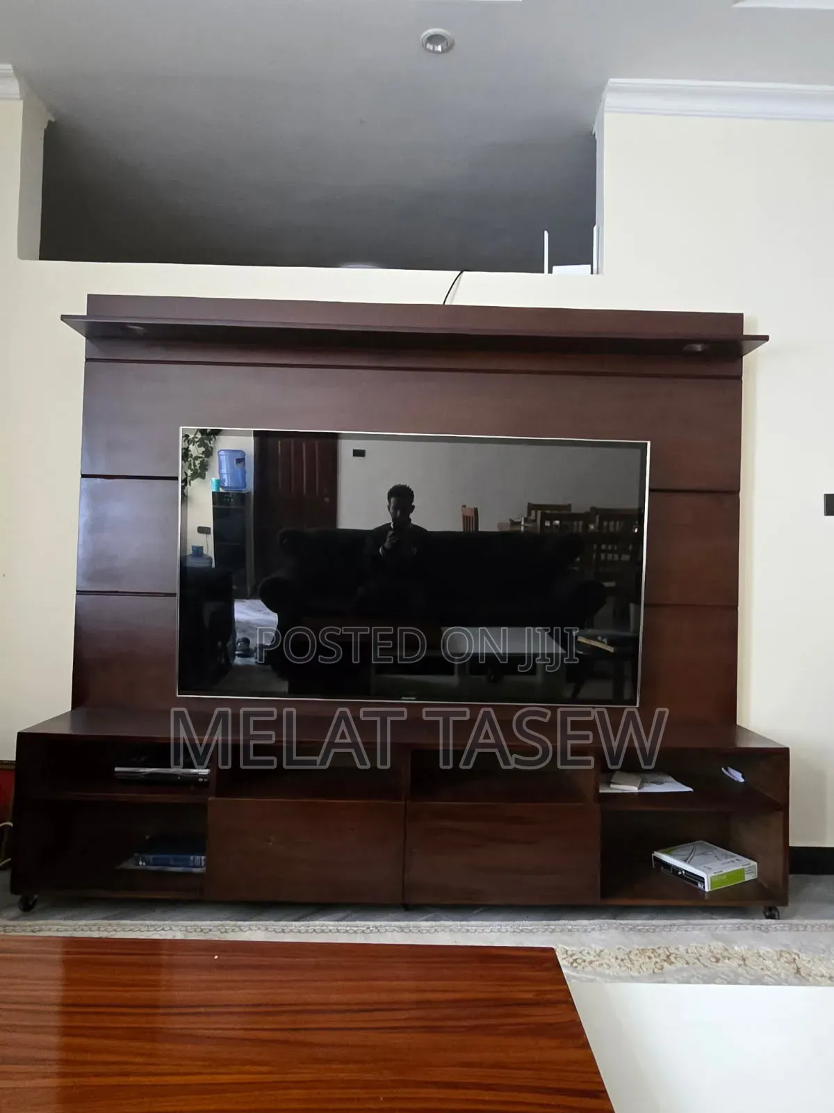 Tv Stand (Tv Unit)