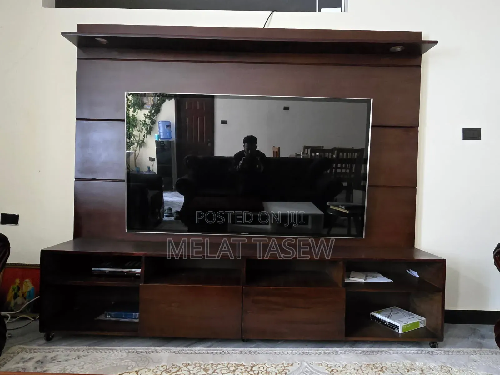 Tv Stand (Tv Unit)