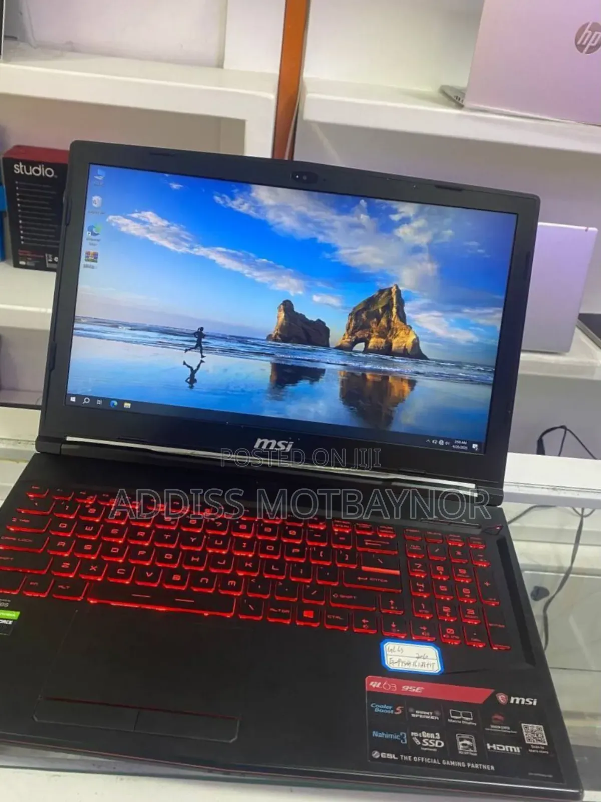 New Laptop MSI GP75 Leopard 16GB Intel Core I5 SSD 512GB