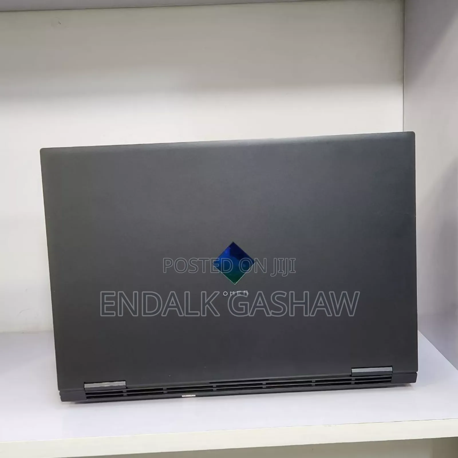 New Laptop HP Omen 15 16GB AMD Ryzen 7 SSD 512GB