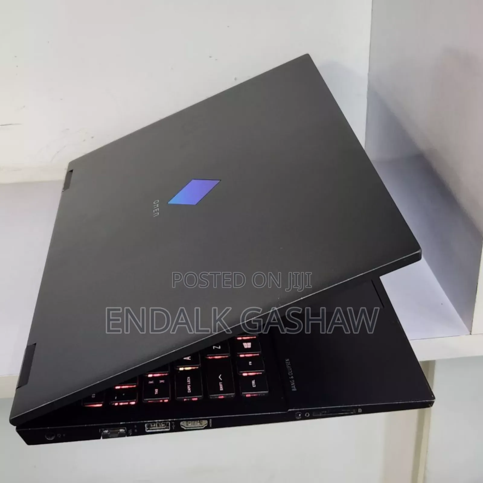 New Laptop HP Omen 15 16GB AMD Ryzen 7 SSD 512GB