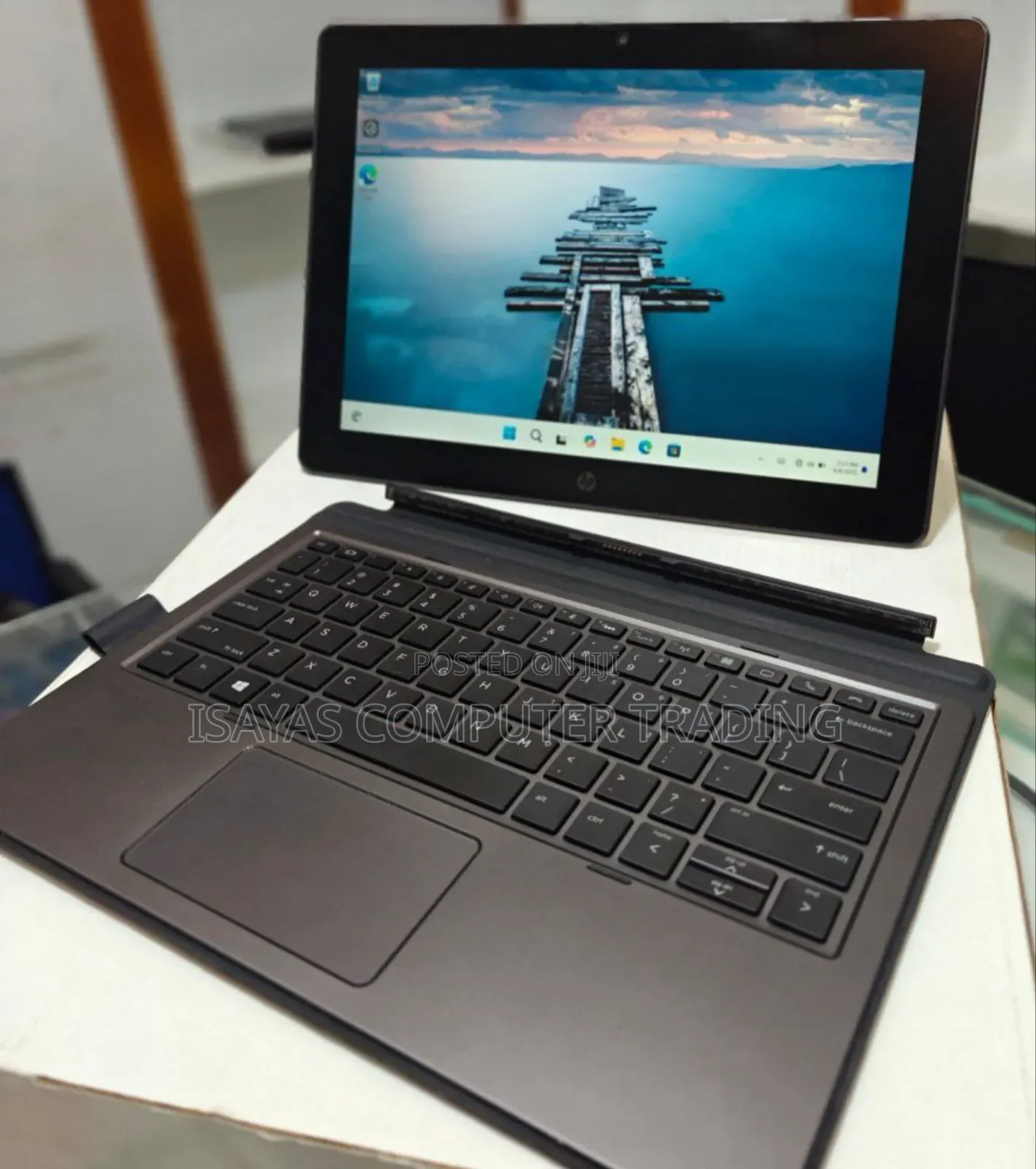 New Laptop HP X2 8GB Intel Core I7 SSD 256GB