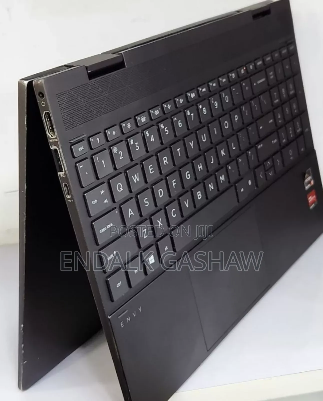 Laptop HP Envy X360 16GB AMD Ryzen 5 SSD 256GB