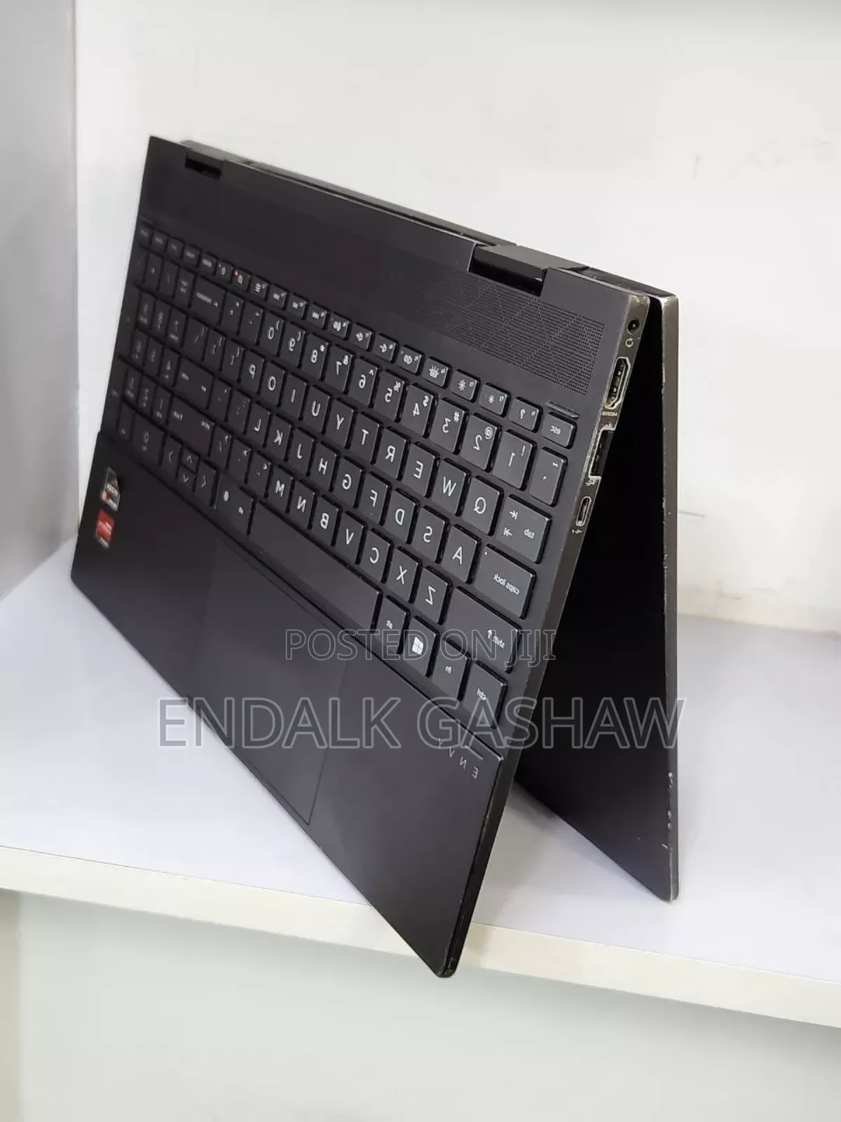 Laptop HP Envy X360 16GB AMD Ryzen 5 SSD 256GB