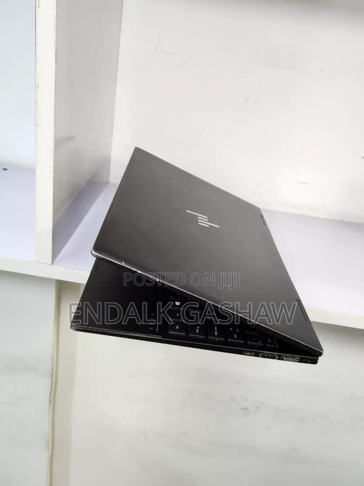 Laptop HP Envy X360 16GB AMD Ryzen 5 SSD 256GB