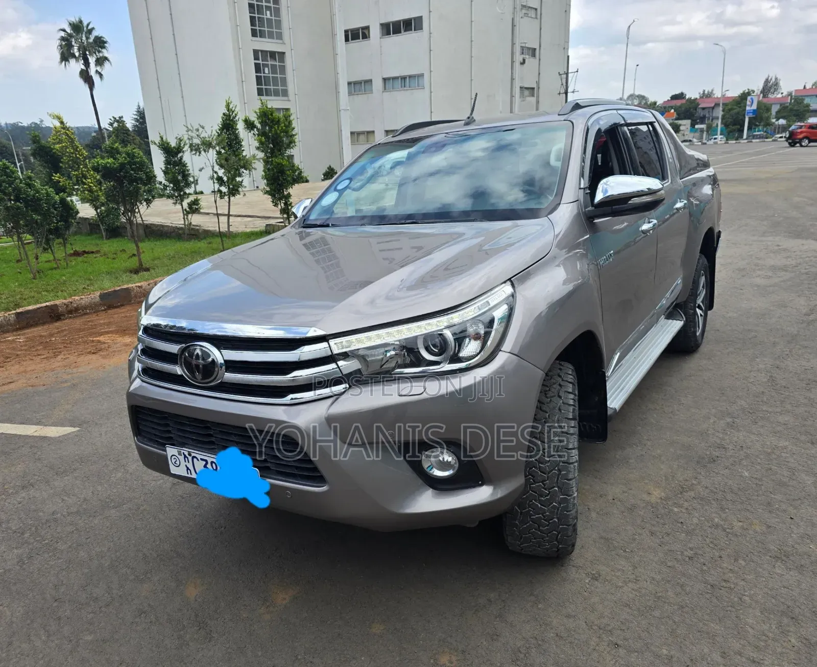 Toyota Hilux 2022 Gray