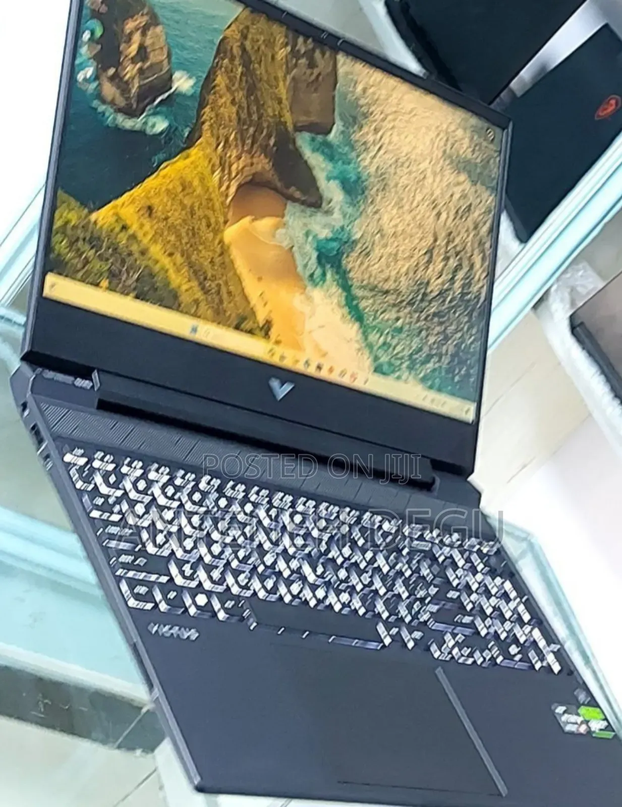 New Laptop HP Victus 15 8GB AMD Ryzen 5 SSD 512GB