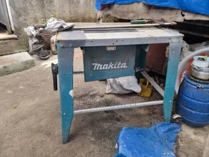 Makita Table Saw
