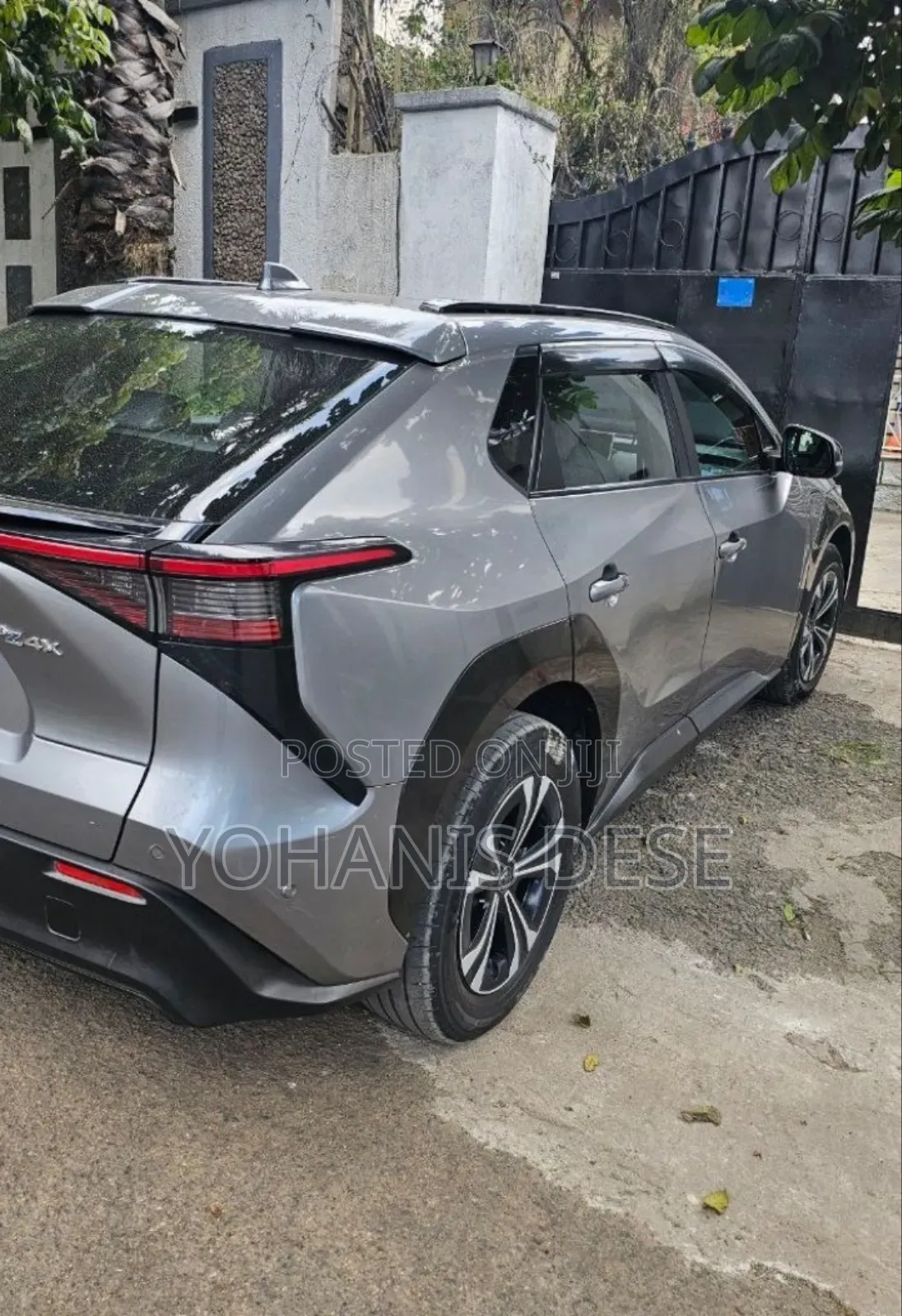 Toyota bZ4X 2023 Gray