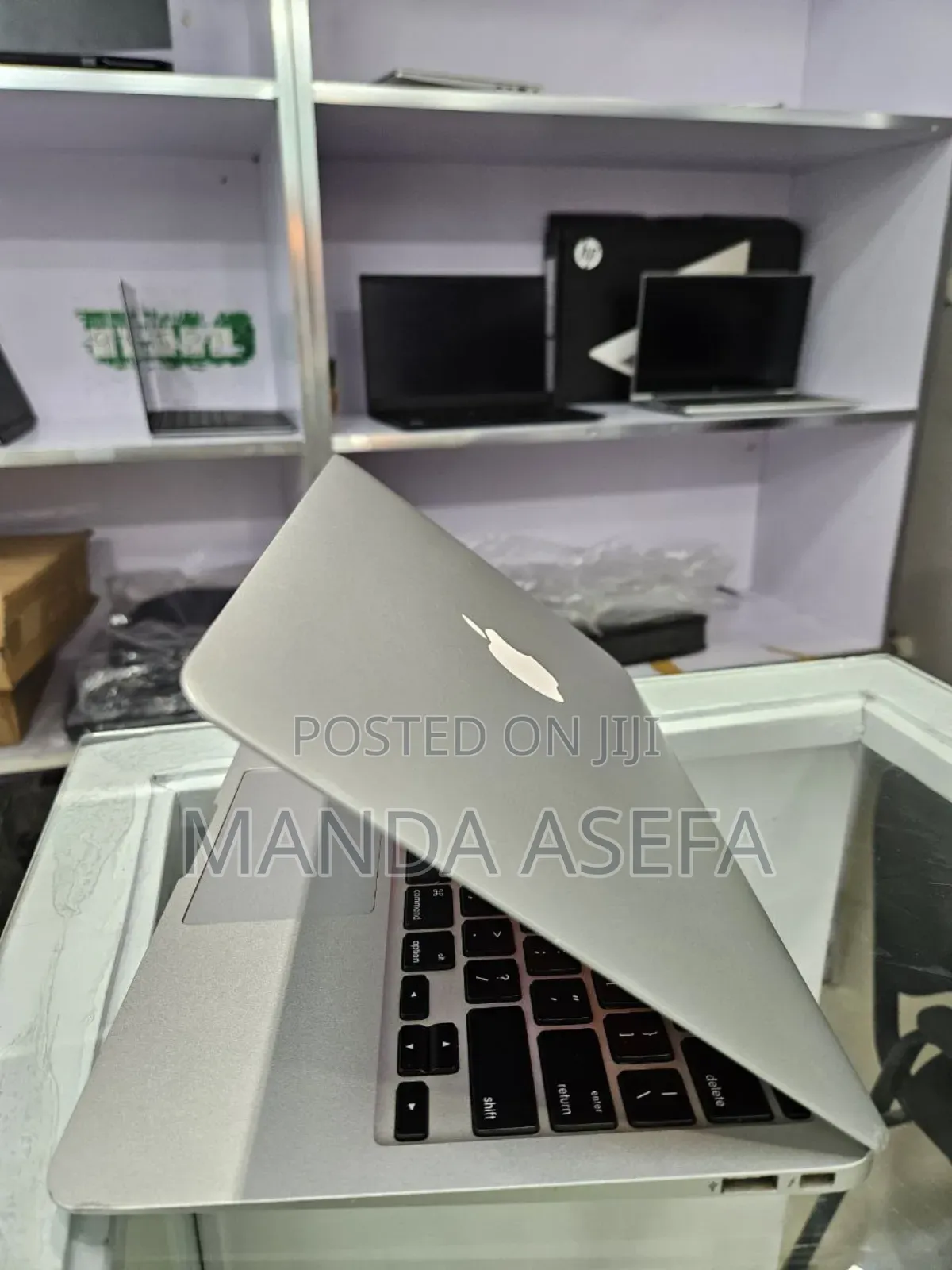 New Laptop Apple MacBook Air 2014 8GB Intel Core I7 SSD 128GB