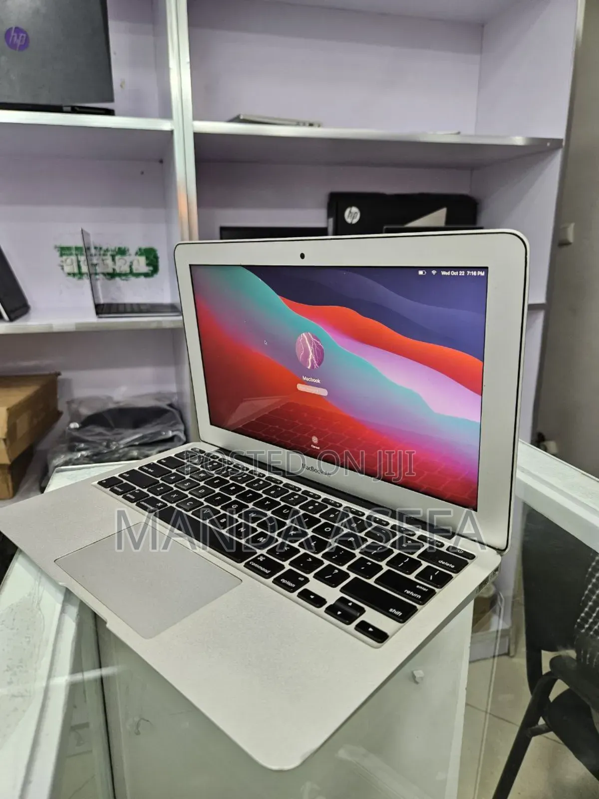 New Laptop Apple MacBook Air 2014 8GB Intel Core I7 SSD 128GB