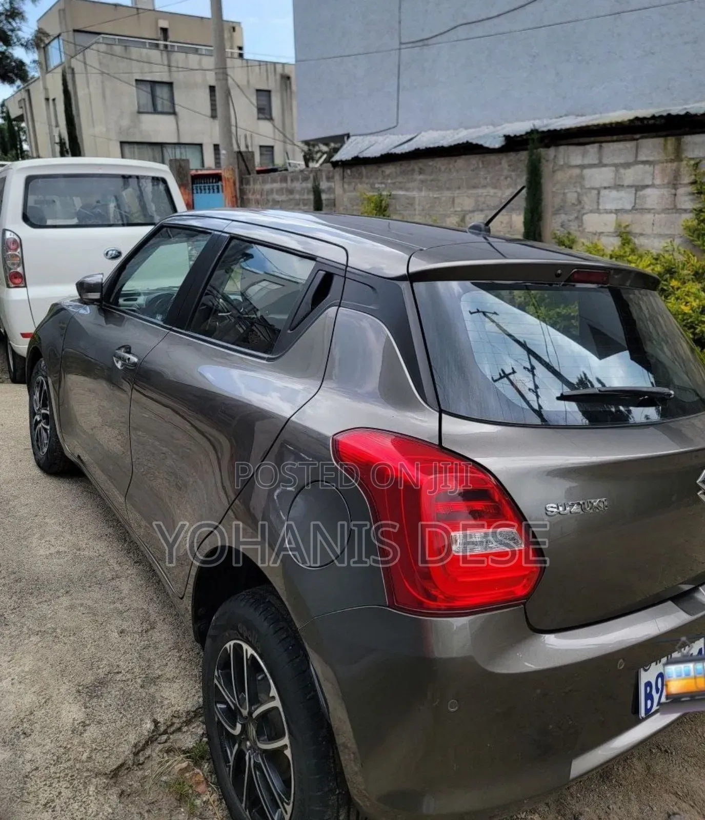 Suzuki Swift 2021 Gray