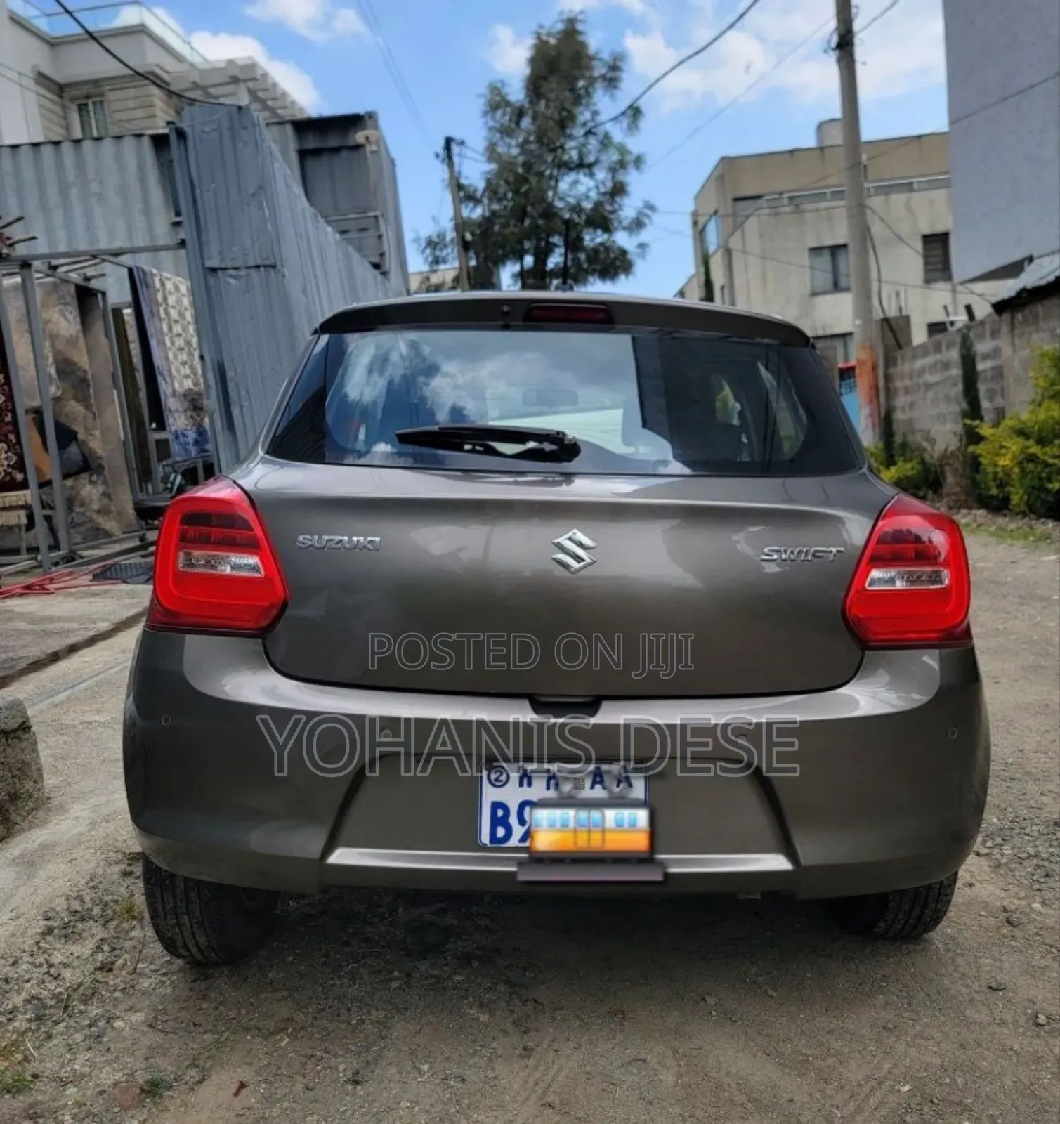 Suzuki Swift 2021 Gray