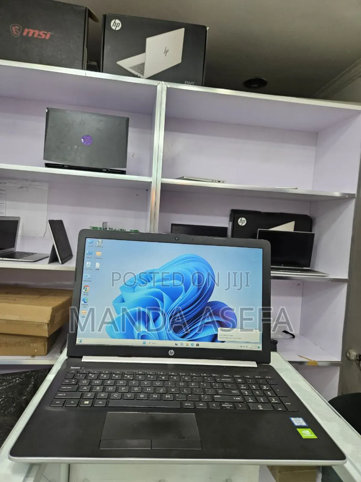 New Laptop HP Pavilion 15 8GB Intel Core I7 SSD 256GB