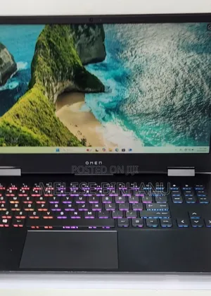 New Laptop HP Omen 15 16GB AMD Ryzen 7 SSD 512GB