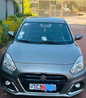 Suzuki Dzire 2022 Silver