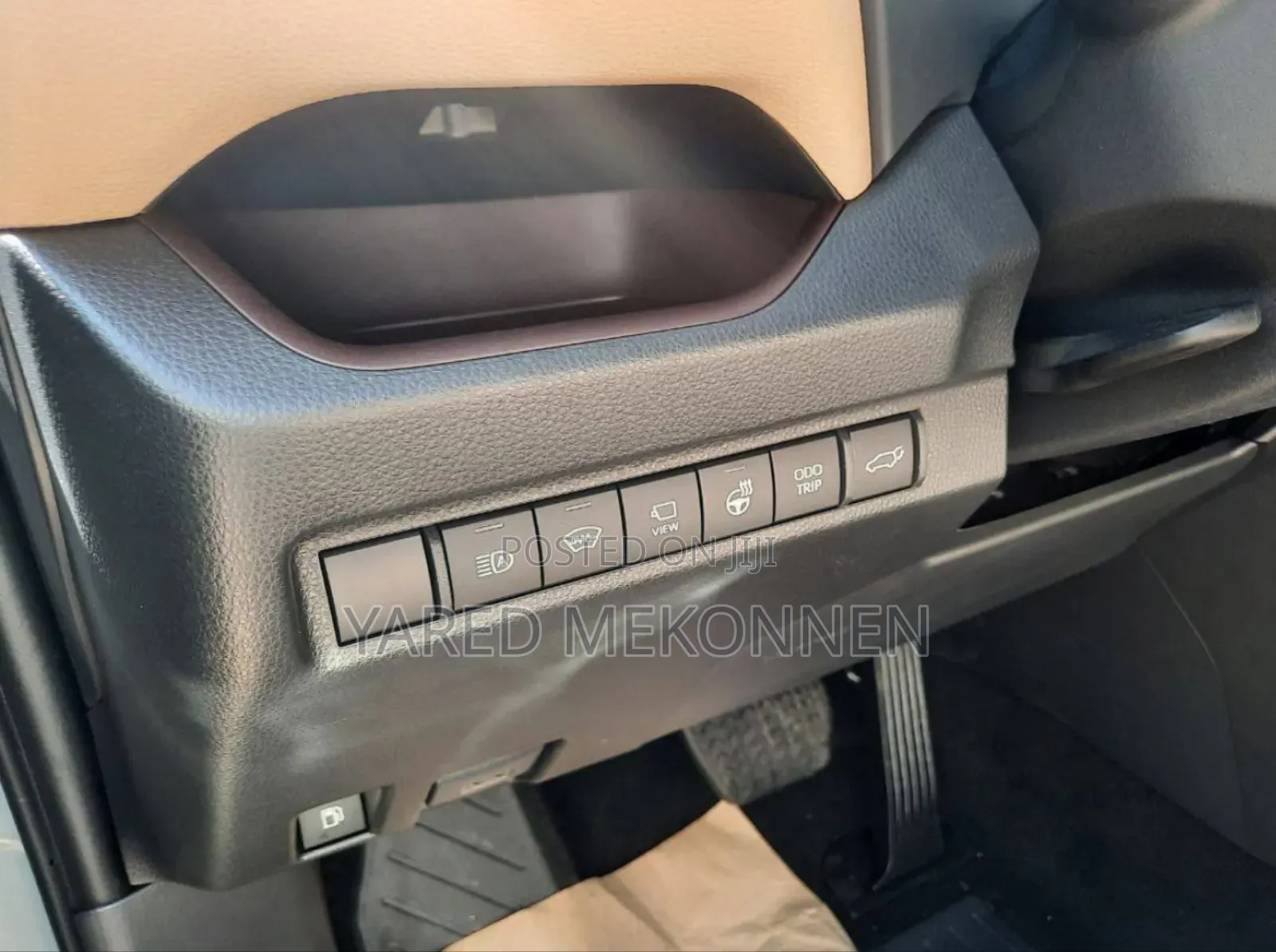 New Toyota RAV4 2024 Green