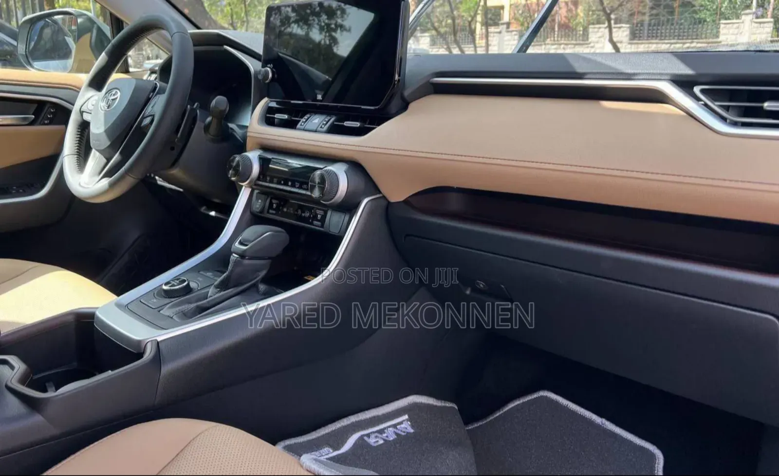 New Toyota RAV4 2024 Green