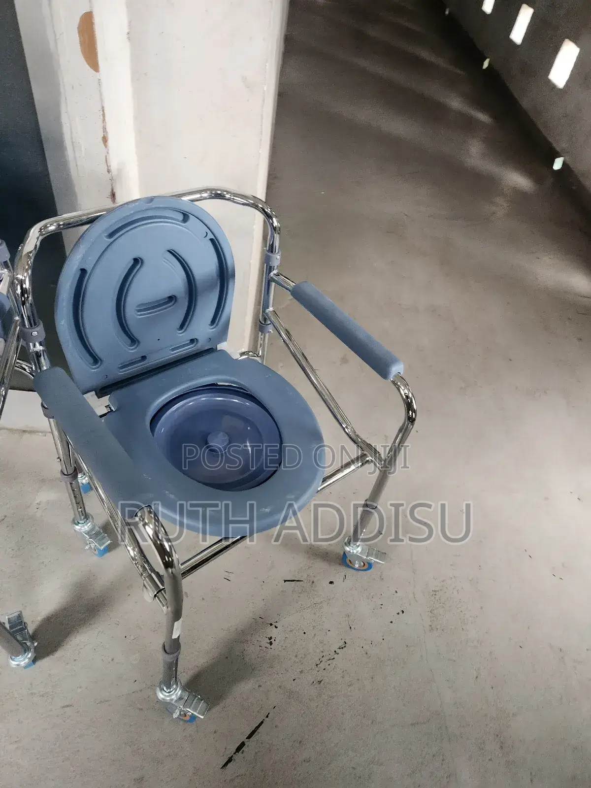 Commode Wheelchair九龍toilet Wheelchair癲狂commode Wheelchair煞車poty New