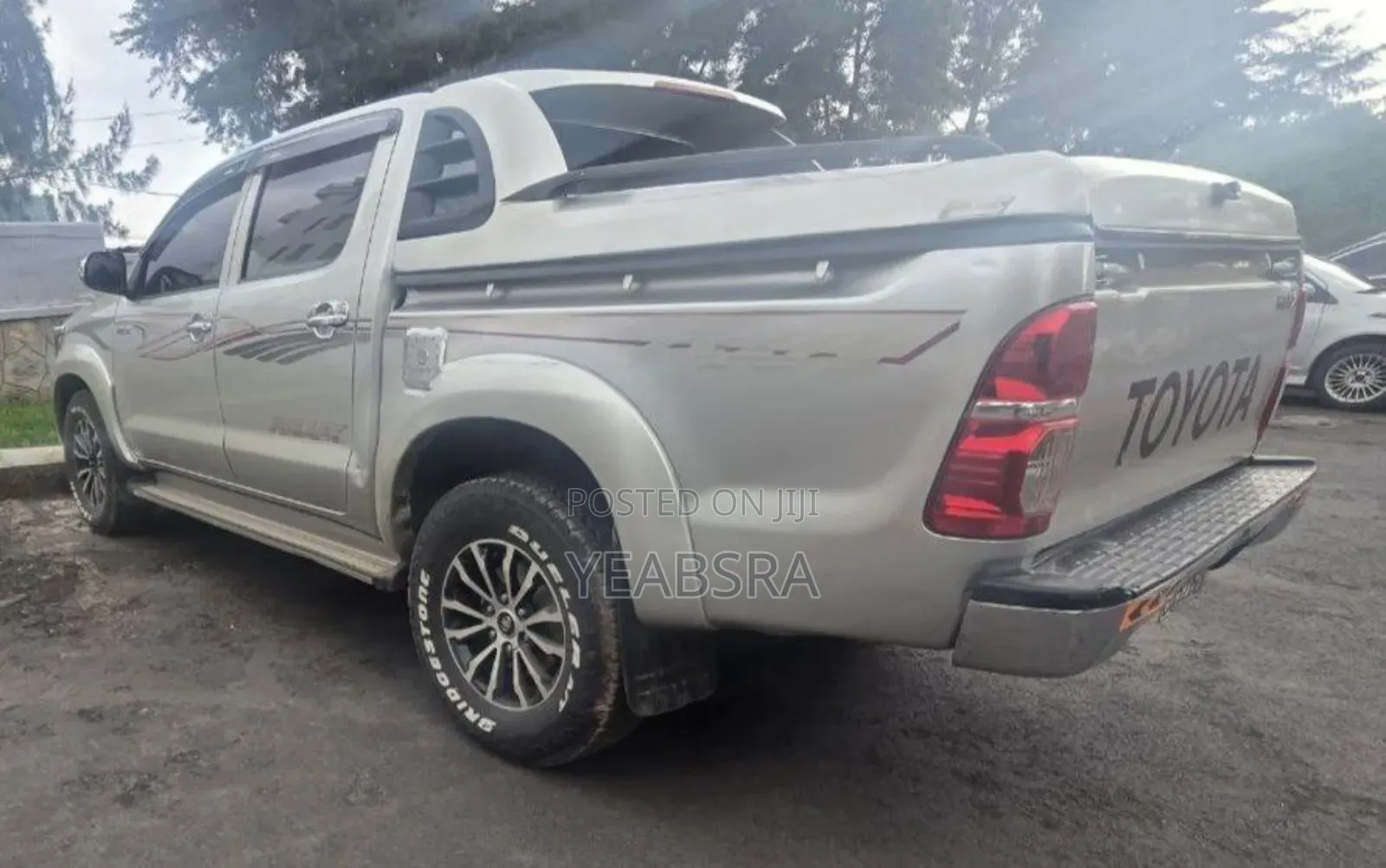 Toyota Hilux 2013