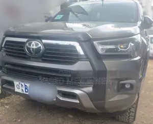 Toyota Hilux 2021 Gray