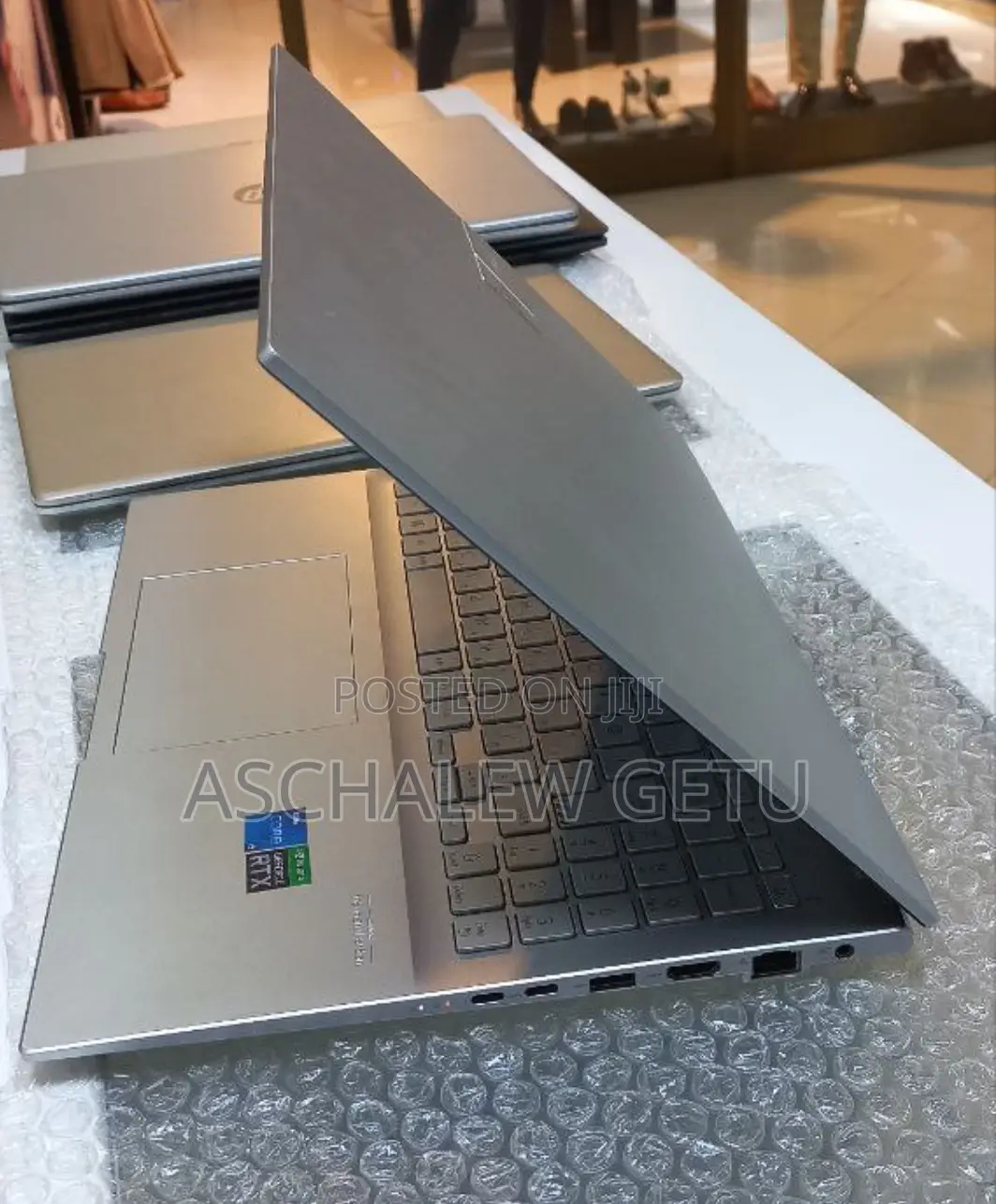 New Laptop Asus VivoBook 15 X505BA 16GB Intel Core I5 SSD 512GB